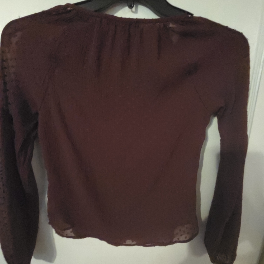 Abercrombie & Fitch Maroon Blouse with Tie-Front - Picture 3 of 3